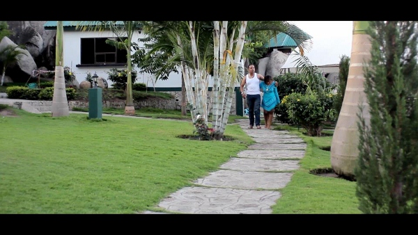 Love scene ilianzia hapa