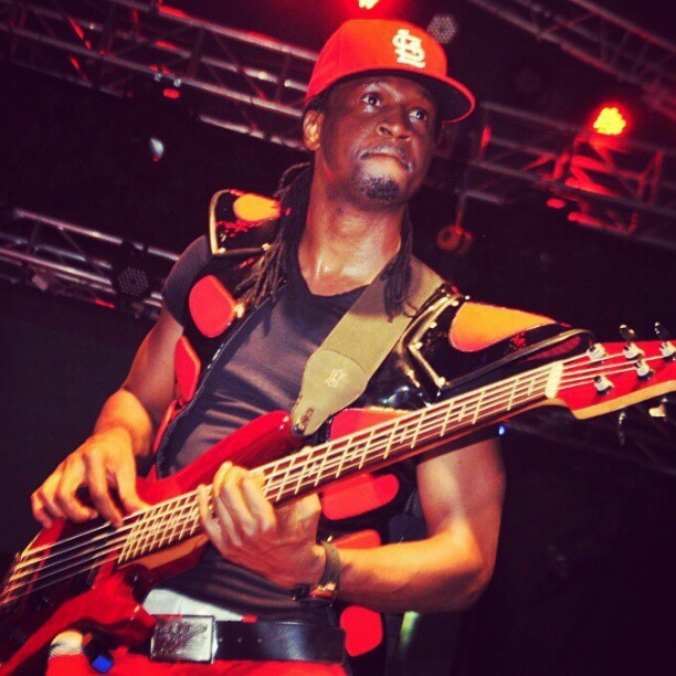 Peter: Ma talented bro (Paul)