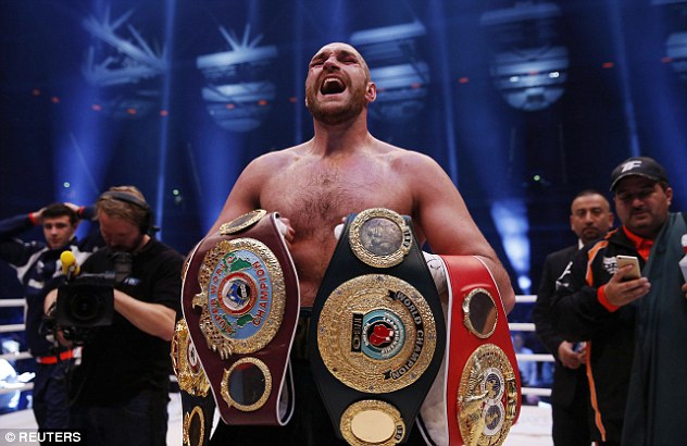 2EE3DAA800000578-0-Tyson_Fury_became_heavyweight_champion_of_the_world_beating_Wlad-a-56_1449100672375